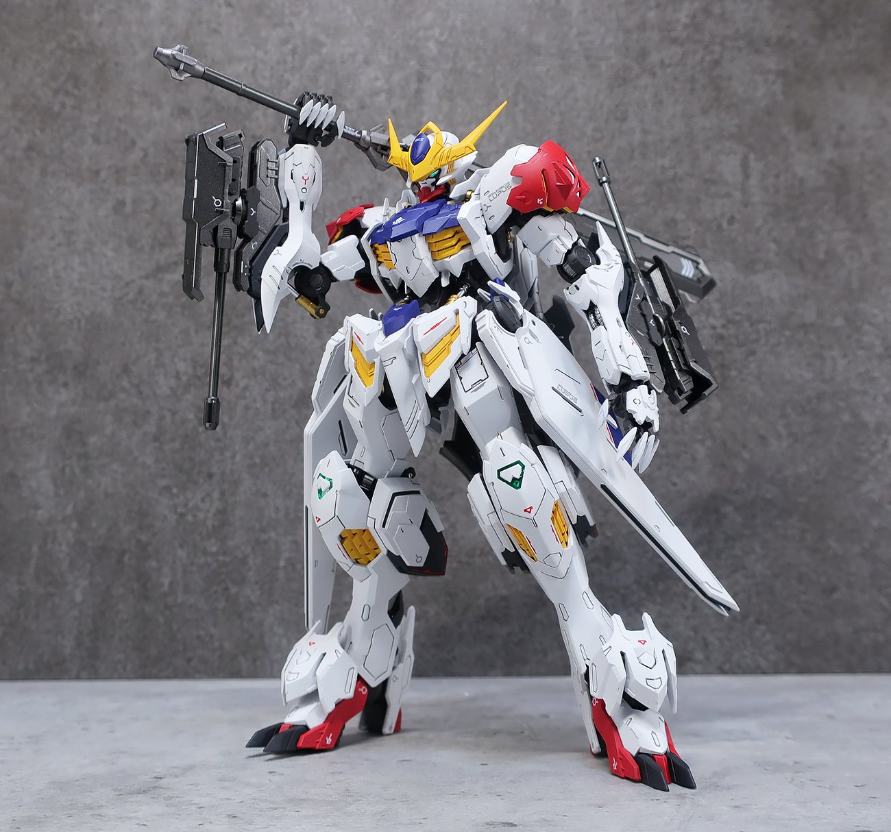 MG 1/100 ガンダムバルバトスルプス 塗装済み完成品