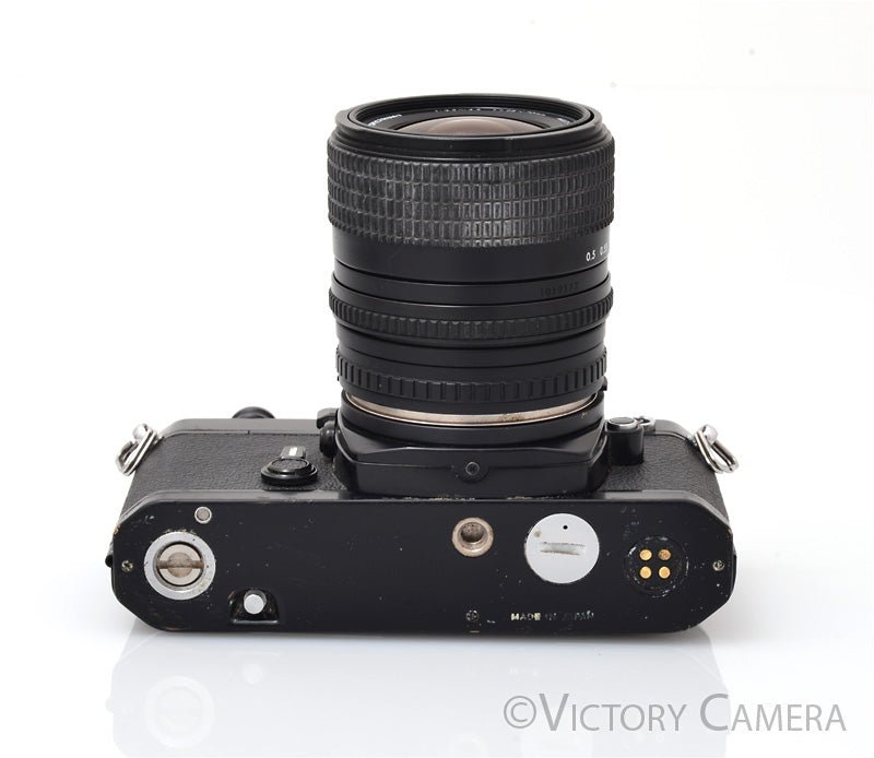 Nikon FM Black 35mm Film Camera w/ 28-70mm Zoom Lens [GOOD]