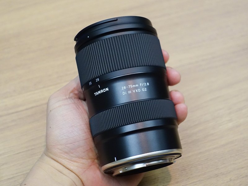タムロン、ニコン Z用の大口径標準ズームレンズ「28-75mm F/2.8 Di III