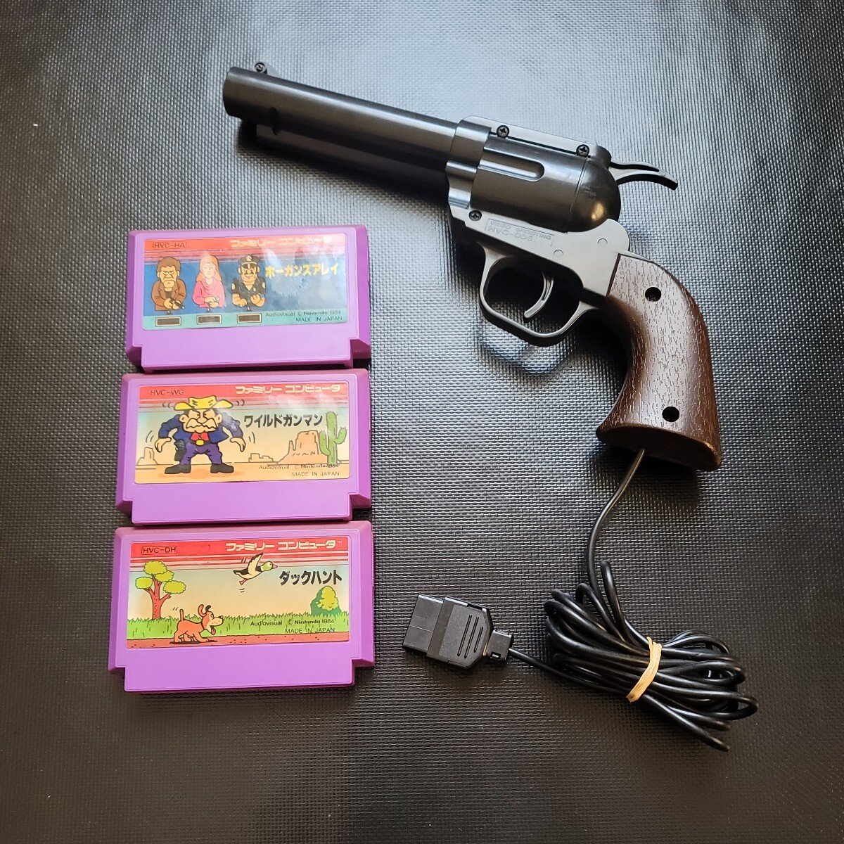 Yahoo!オークション - ファミコン 光線銃シリーズ ワイルドガンマン ダ