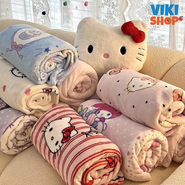 Qoo10] 【10 Types】キティちゃん 毛布