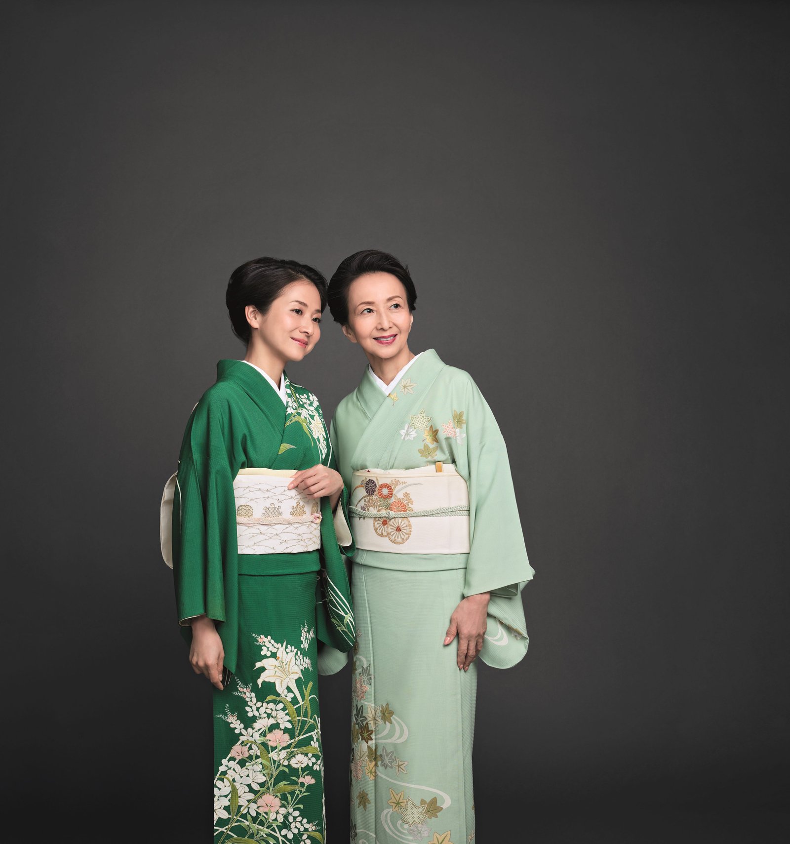 小堀貴美子さん、宗翔さん親子「400年の時代を超えて続いてきた“一服