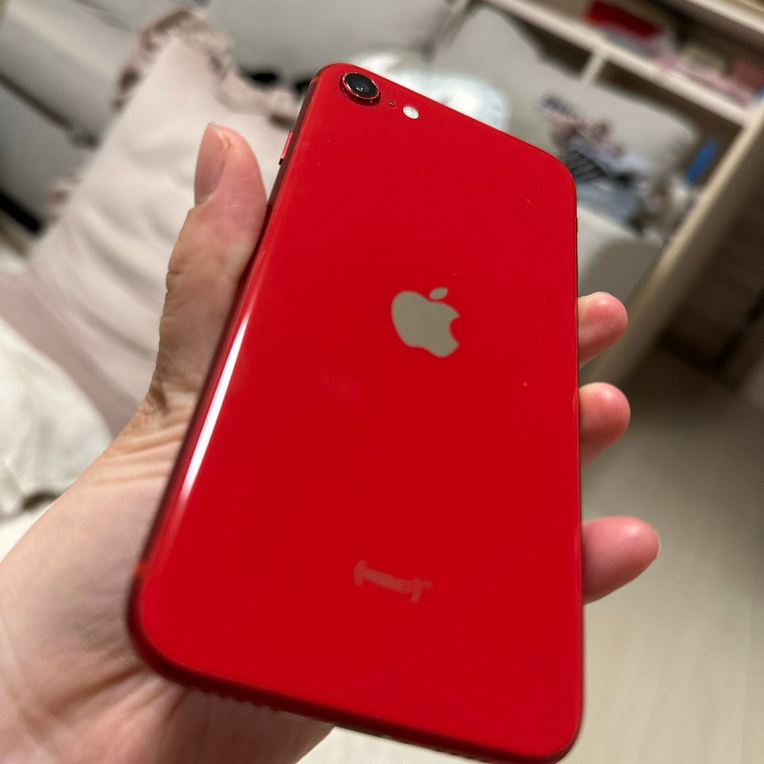 iPhone - iPhone SE 第二世代 128GB SIMロックなしの通販 by ゆん's