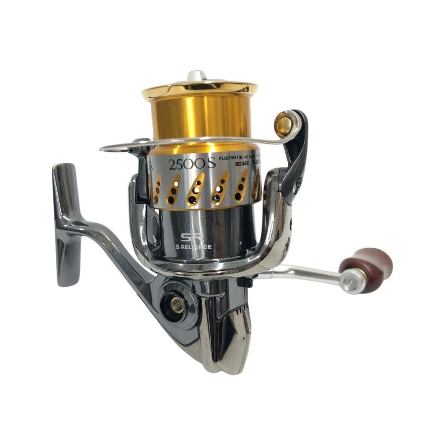σσ DAIWA ダイワ スピニングリール 07 ステラ 2500S 程度AB 箱・ソフト
