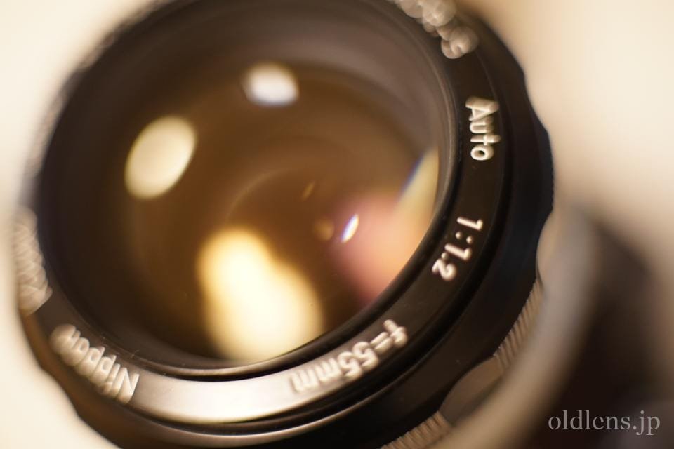 Nikkor-S Auto 55mm F1.2レビュー作例 滲みクセ玉 エモい写真が撮れる