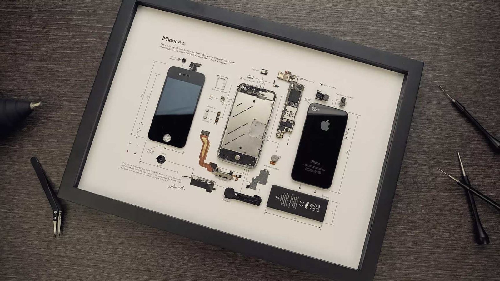 日本初上陸】iPhone分解アート作品を手掛ける「GRID STUDIO」が日本初