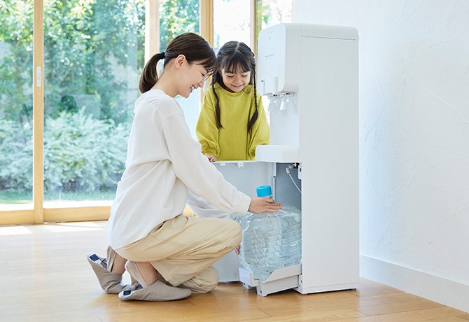 famfit（ファムフィット）｜天然水ウォーターサーバーはプレミアム
