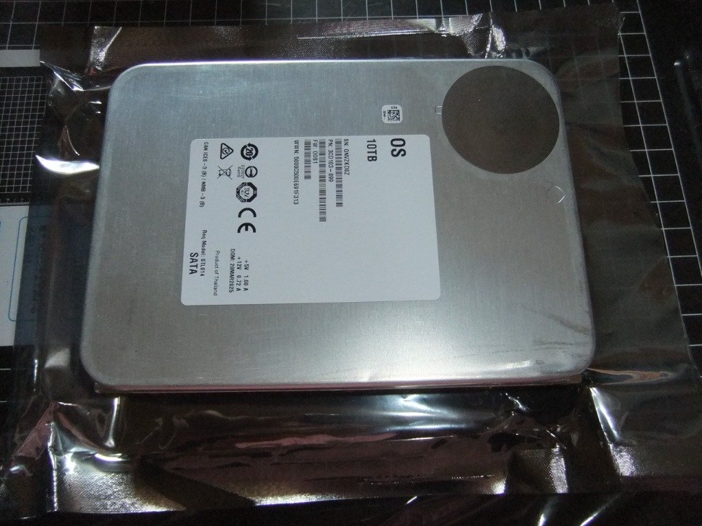 メーカー再生品」ホワイトラベル 内蔵HDD 3.5インチ 10TB SATA600