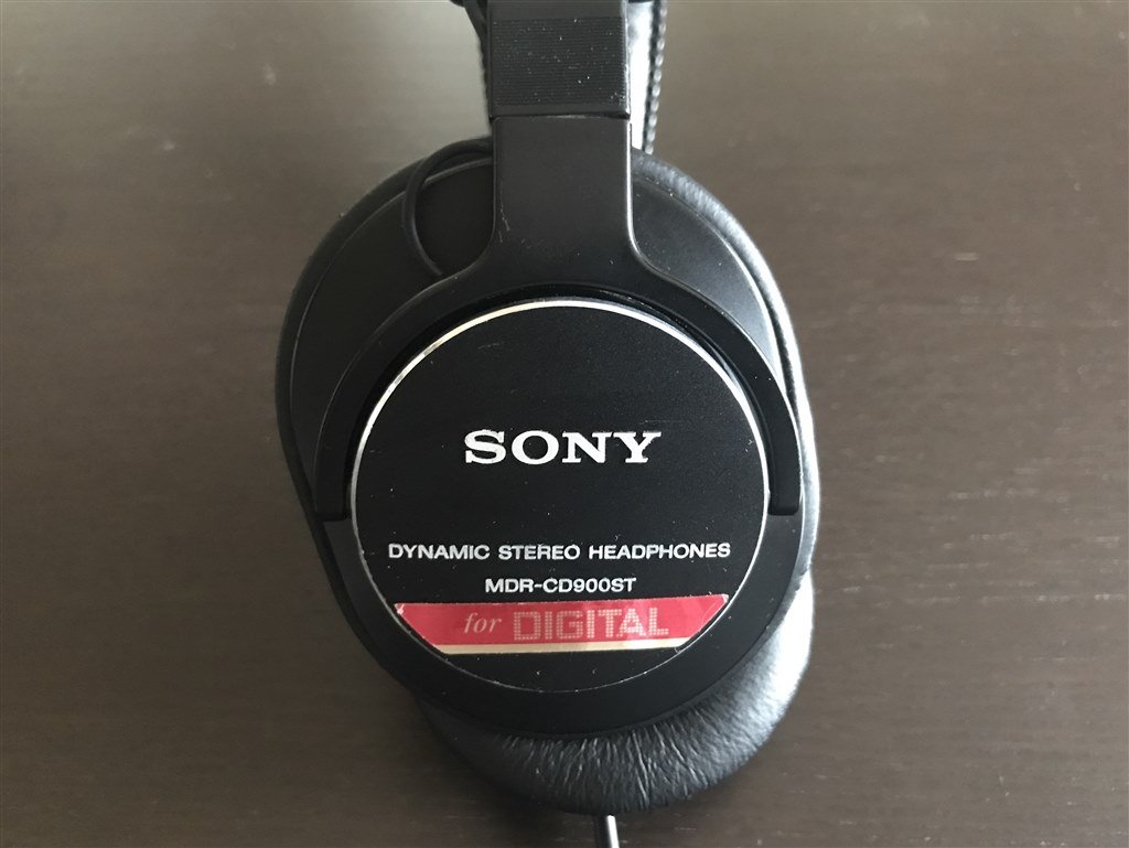 業界標準のモニターヘッドホン』 SONY MDR-CD900ST 藤本健さんの