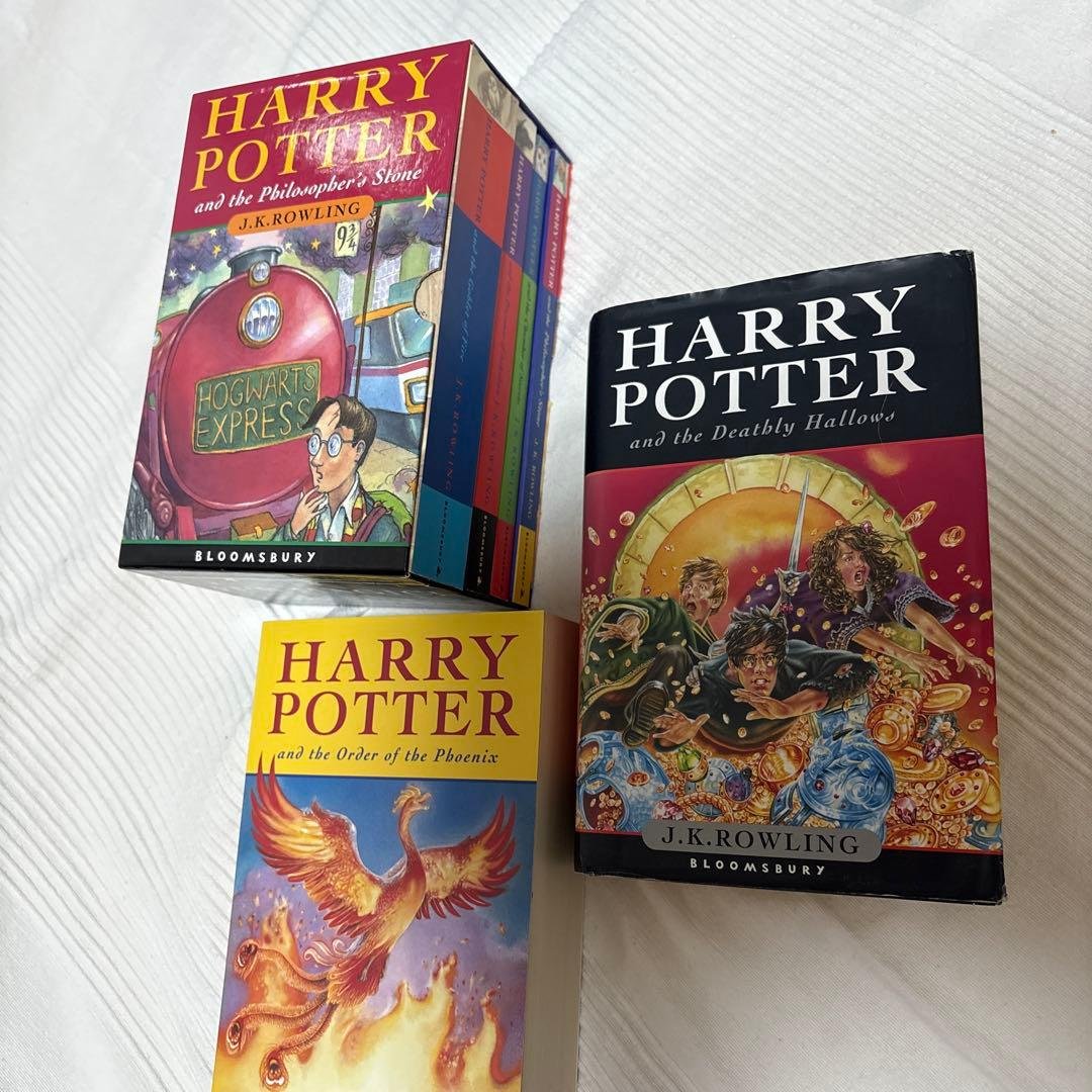 ハリー・ポッターシリーズ ボックスセット&2冊 ハリー・ポッター全7巻〈25周年記念特装版〉 - 株式会社 静山社