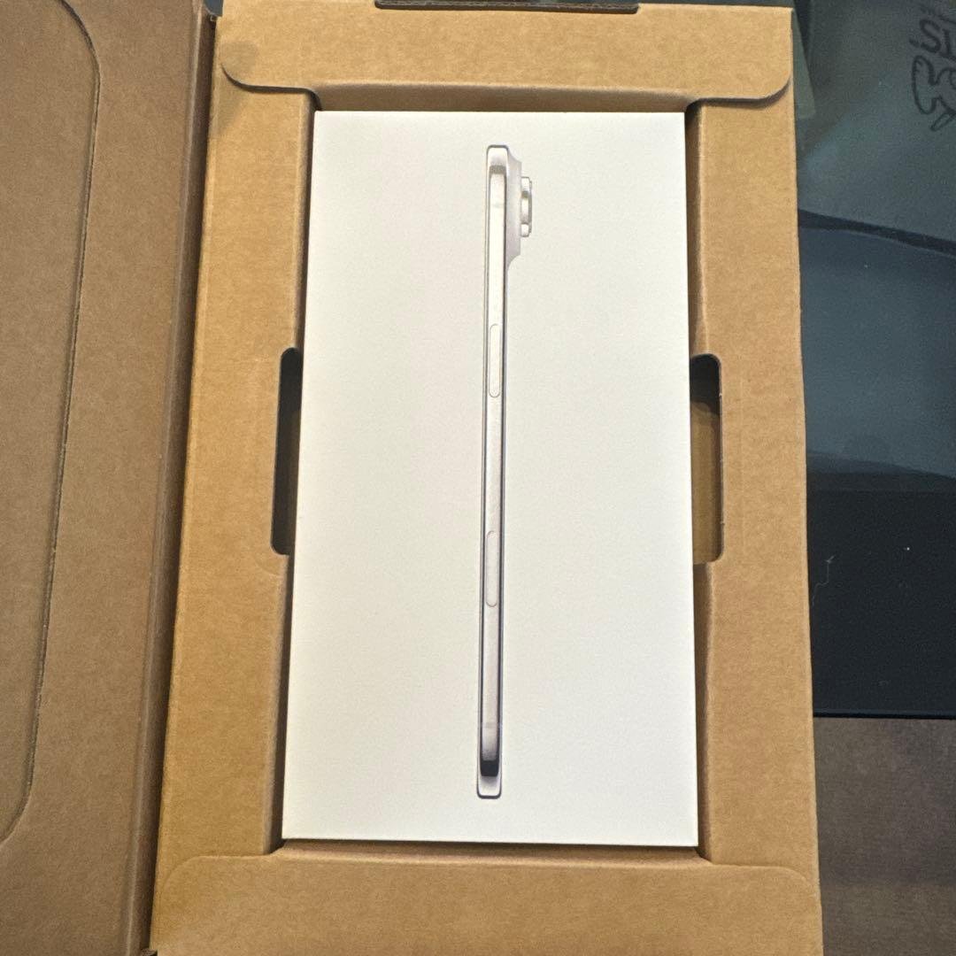 新品　iphone Air 256GB iPhone Air 256GB Light Gold | Thinnest iPhone Ever at 5.6mm