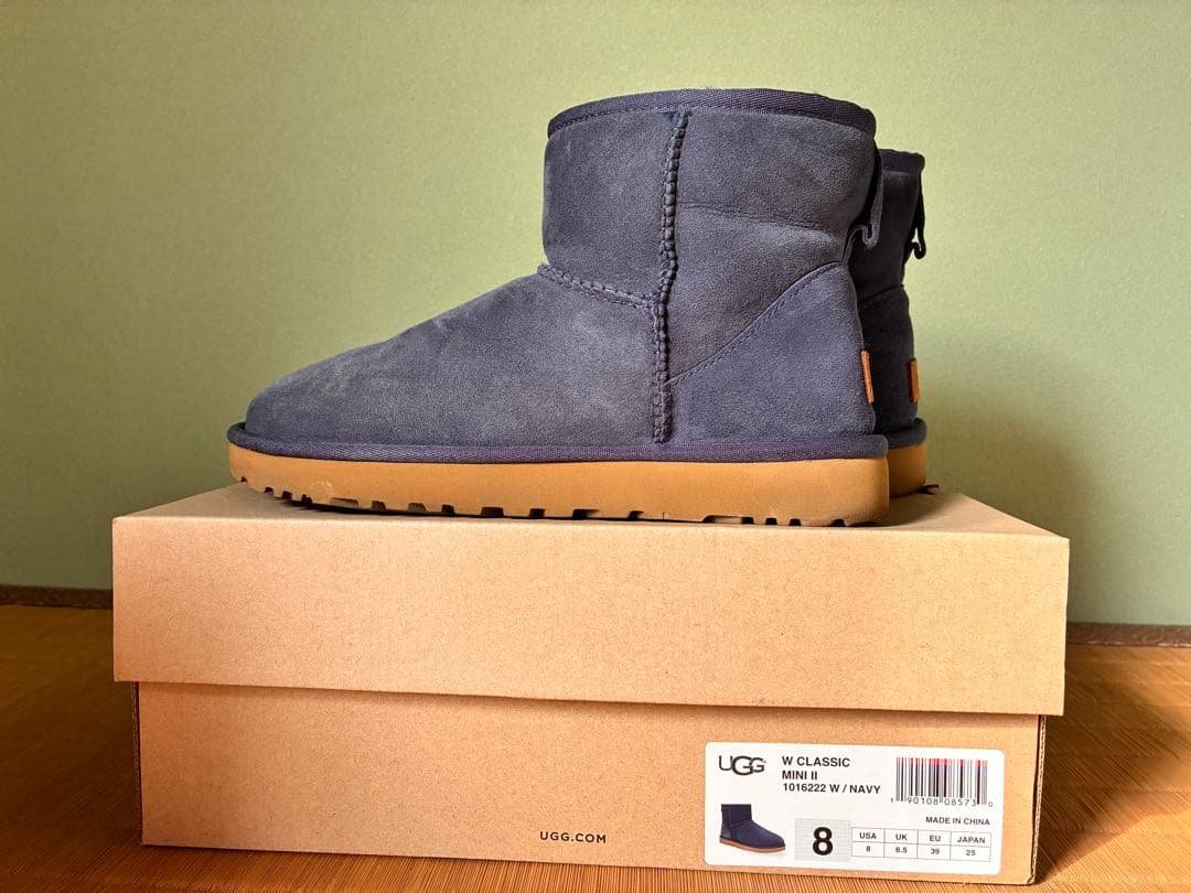 【〜1/13発送】UGG W CLASSIC MINI II ネイビー 25cm 1/13発送】UGG W CLASSIC MINI II ネイビー 25cm 1/13発送】UGG W