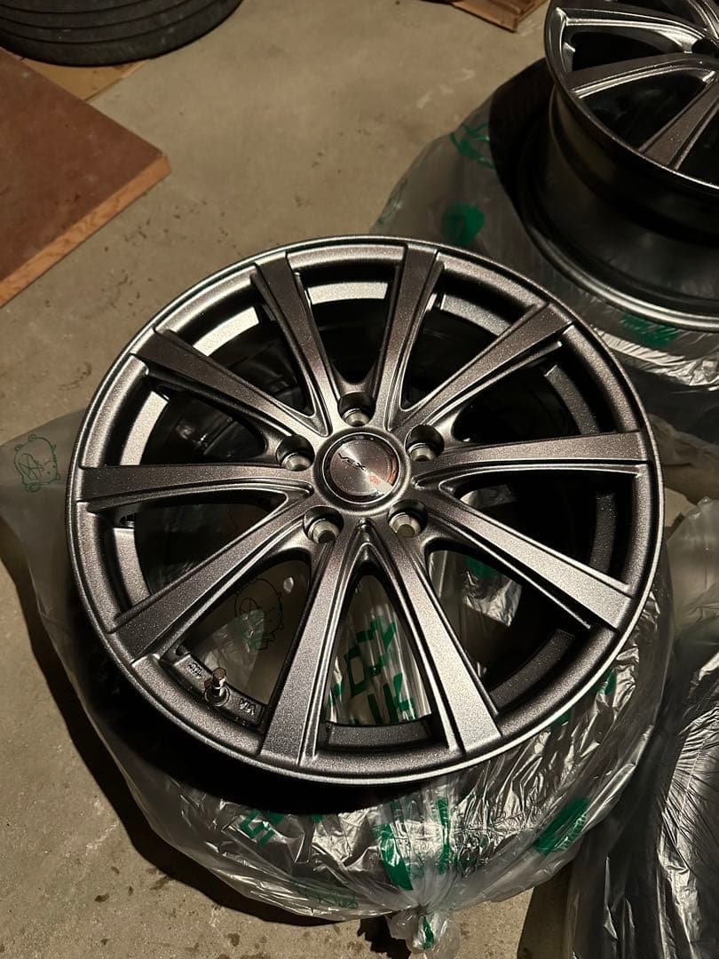m*o様 【即日発送・最終お値下交渉】VEX 新品未使用ホイール 17インチ 4 中古アルミホイール 4本セット 17×7J +48 5穴 PCD114.3 17インチ V.E.X