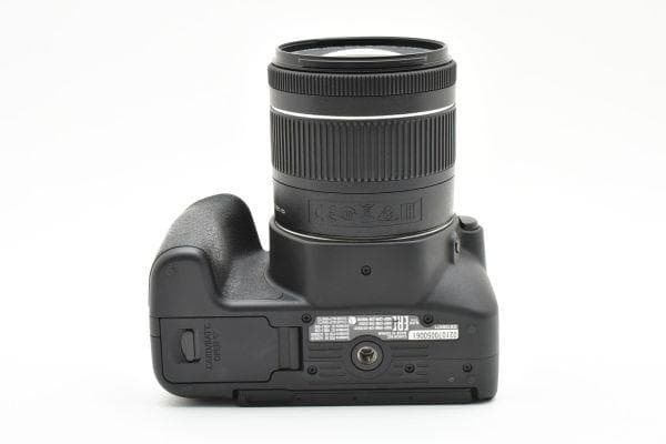 【美品】 Canon EOS Kiss X9 レンズキット 《S数913回》