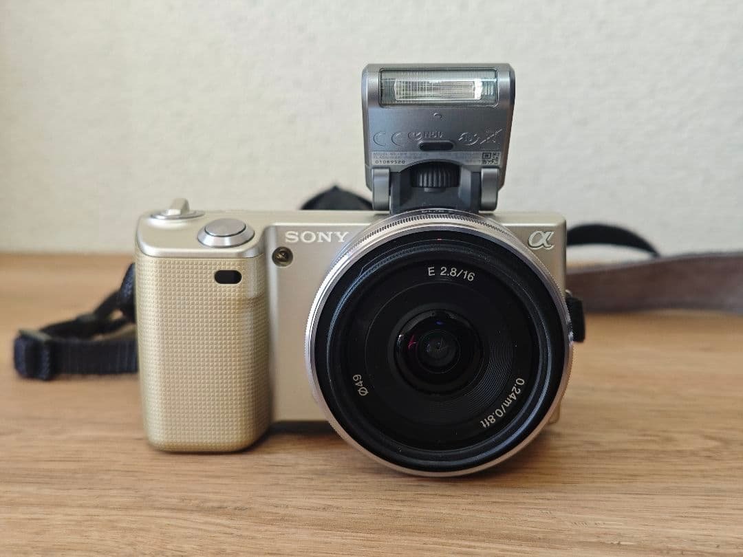 Sony NEX-5 ダブルレンズキット ミラーレス一眼