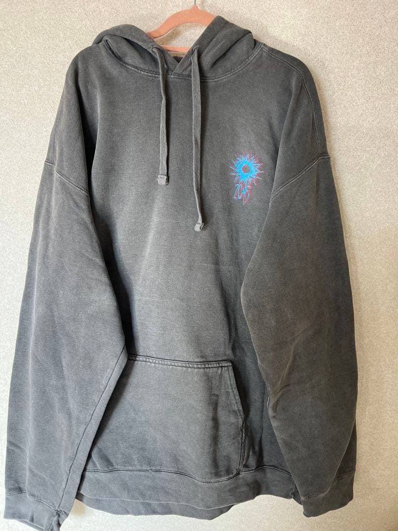 山中拓也×MUZE コラボパーカー DREAMLAND パーカー MUZE 山中拓也 el conductorH - メルカリ