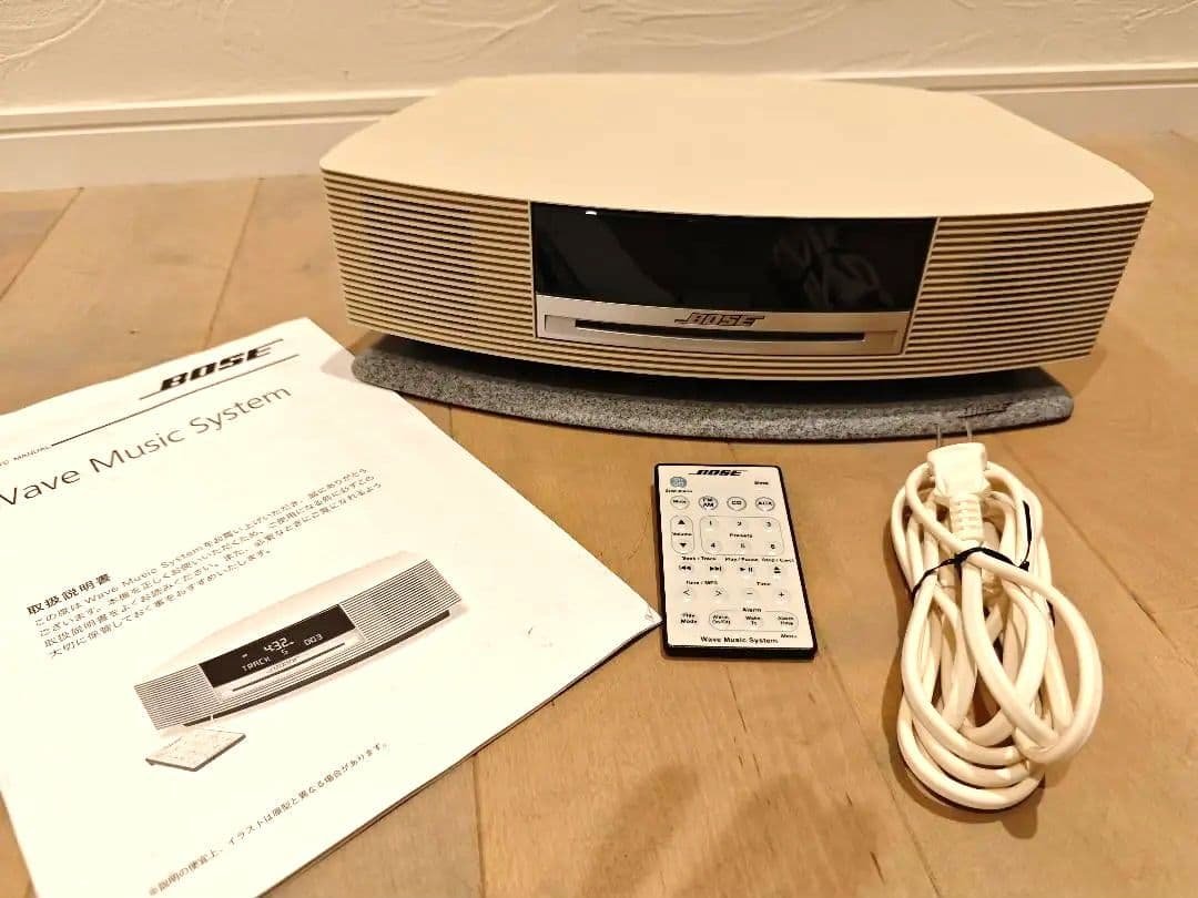Bose Wave Music System（専用台座付き） BOSE、Wave music system IIIなど購入者に専用台座を贈呈する
