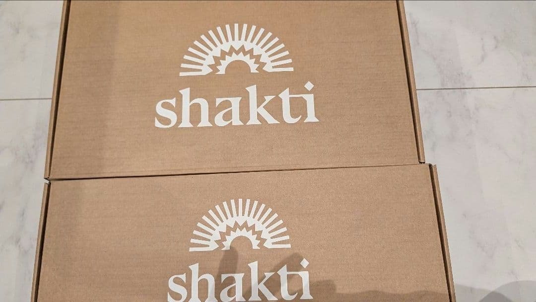 【新品正規品 箱・説明書付】究極のシャクティセット オレンジ レベル2（中強度） Amazon.co.jp: 【正規品】シャクティ 指圧マット・枕 究極セット