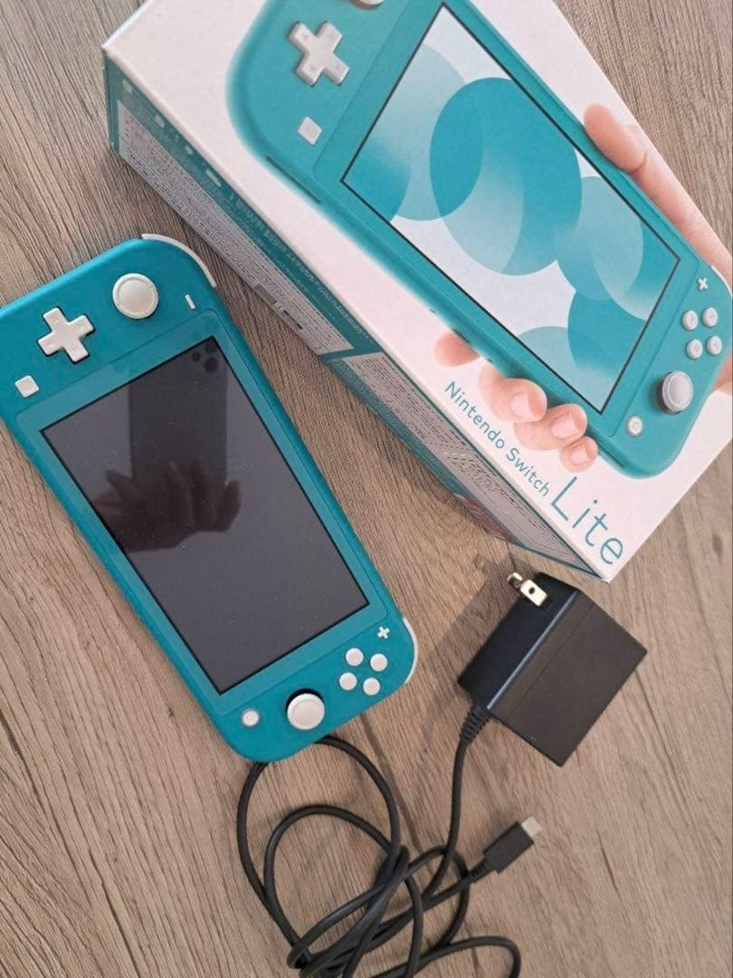 Nintendo Switch Lite ターコイズ 箱・充電器付き Nintendo Switch Lite ターコイズ 本体 充電器付き 箱付き