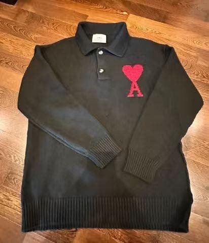 ♡AMI PARIS♡ ブラック ニットポロシャツ ハート刺繍 男女兼用 AMI Alexandre Mattiussi アミパリス トップス ポロ ニット セーター