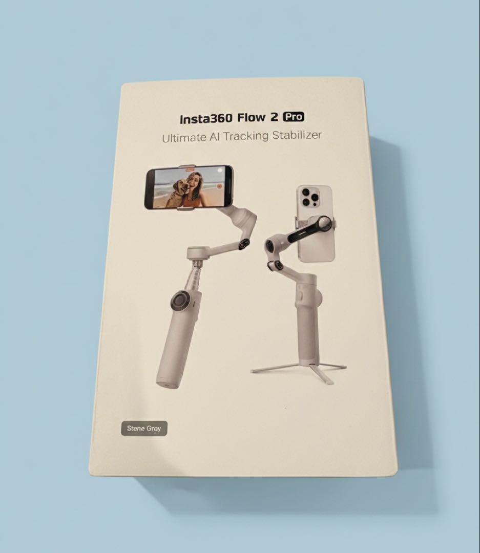 Insta360 Flow 2 Pro 新品同様　使用回数2回美品 Flow 2 Pro - AI追跡搭載 スマートフォン用ジンバル - Insta360 - 株式