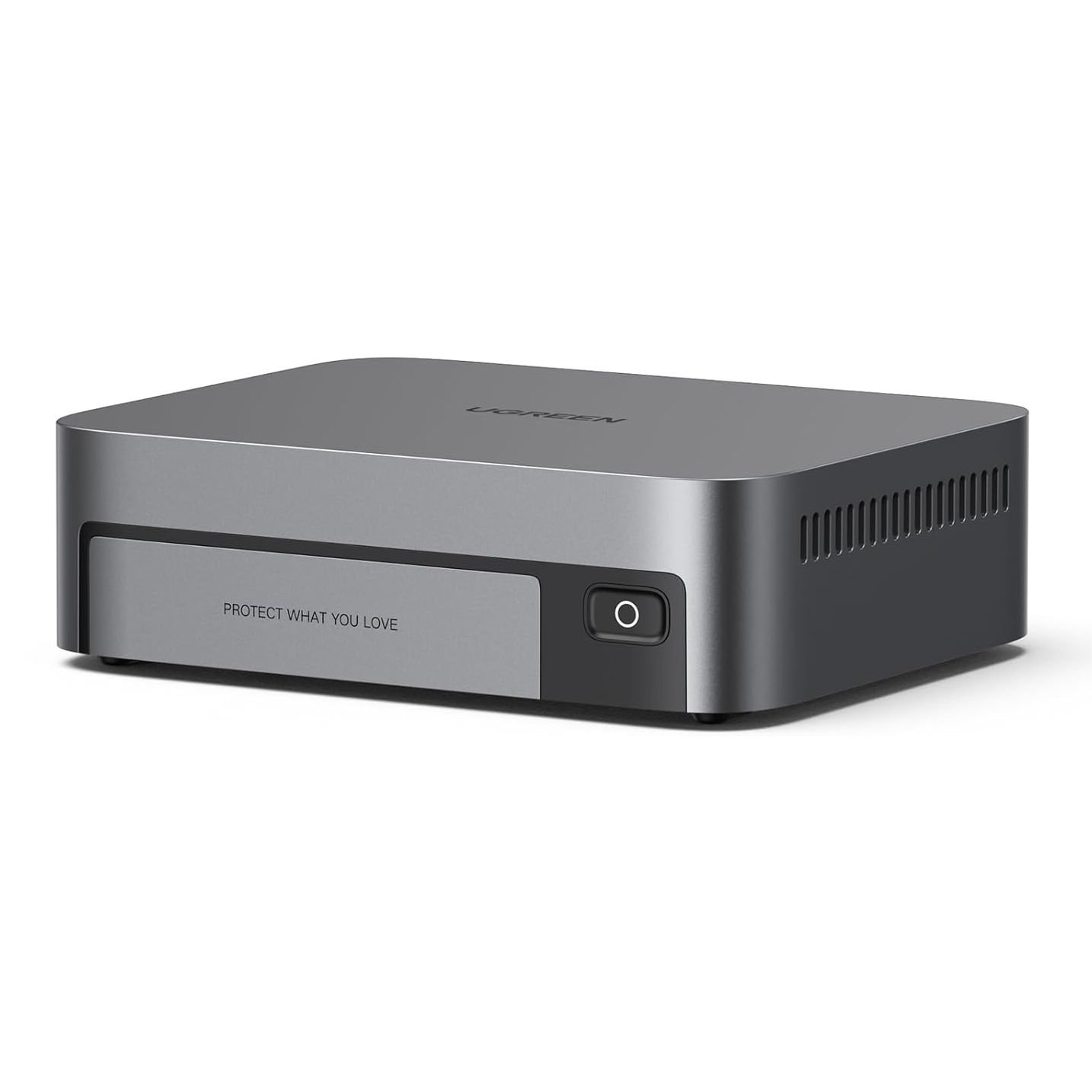 Ugreen NASync DXP480T Plus review: Nearly perfect for travel